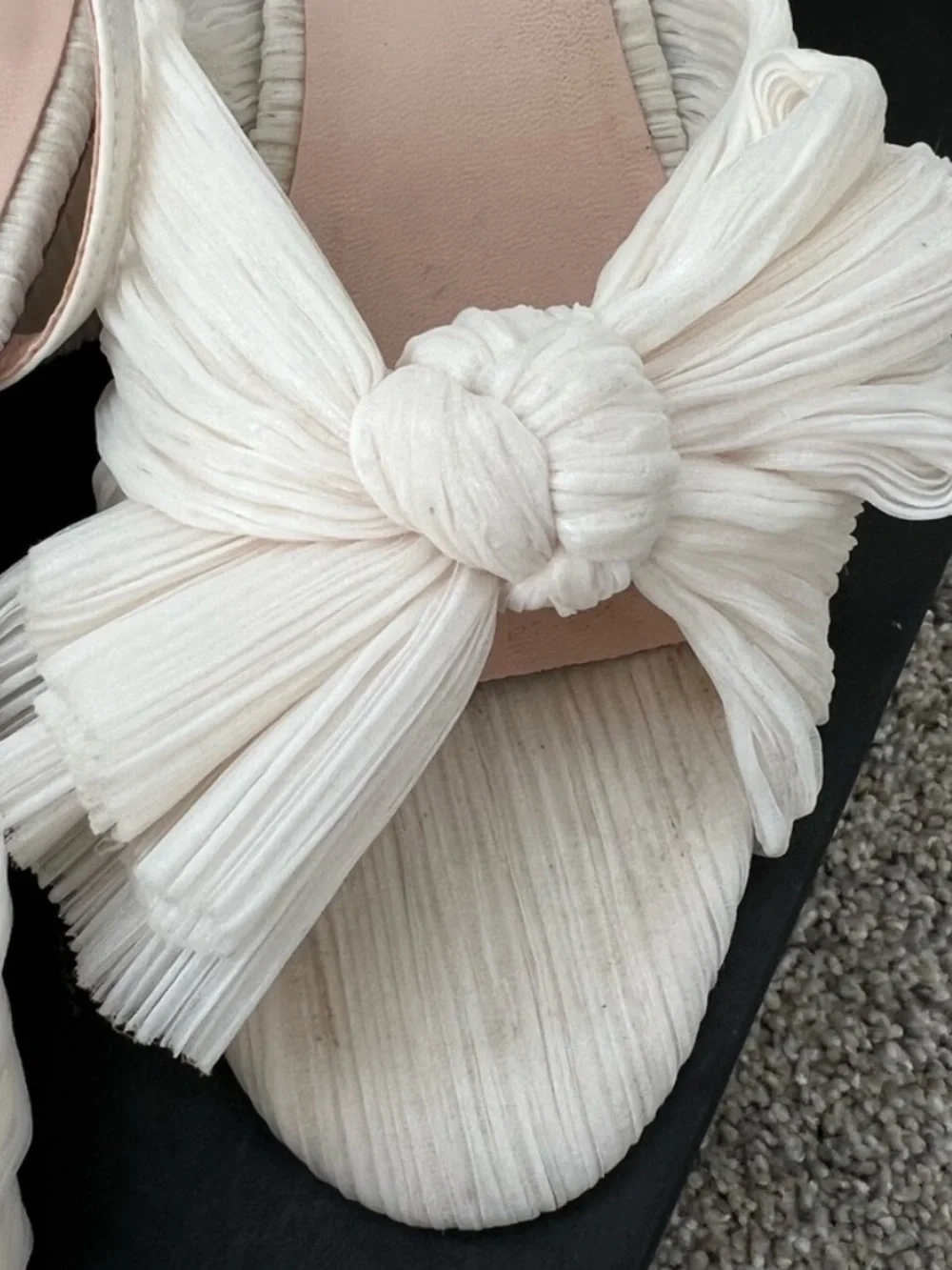 Loeffler Randall Bow Heel